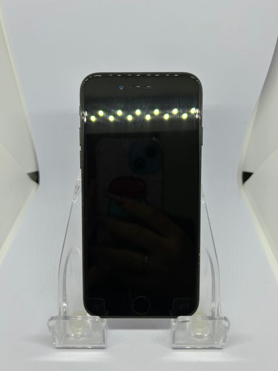 ��SIM�ե꡼ iPhone7  256GB �����åȥ֥�å� �Хåƥ꡼80%