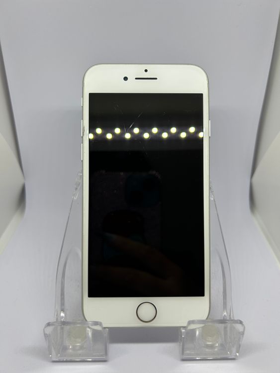 ��SIM�ե꡼ iPhone8  64GB ����С� �Хåƥ꡼86%