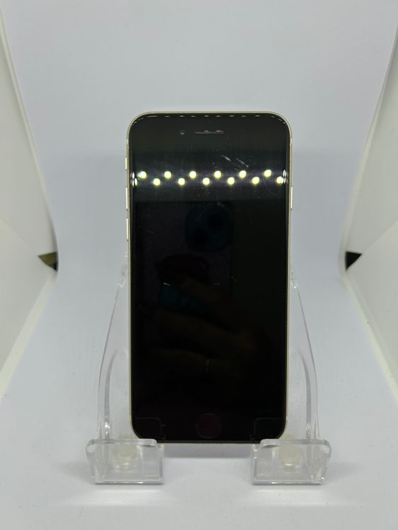 ��SIM�ե꡼ iPhoneSE��3����  128GB �������饤�� �Хåƥ꡼71%