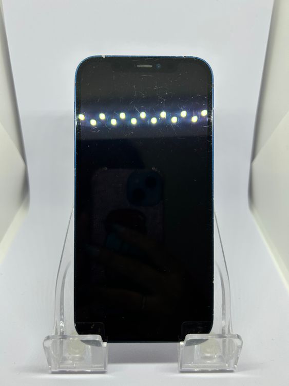 ��SIM�ե꡼ iPhone12  64GB �֥롼 �Хåƥ꡼78%