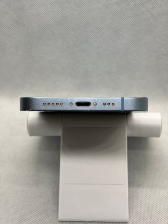 ���ϥԥͥ��ͥå� SIM�ե꡼ iPhone14 128GB �֥롼 �Хåƥ꡼81%