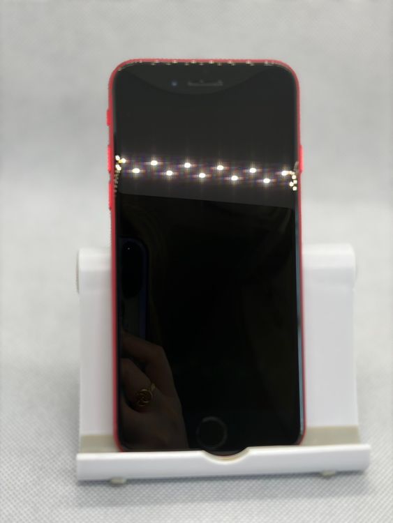 ������̤���� SIM�ե꡼ iPhoneSE ��3���� 128GB ��å�