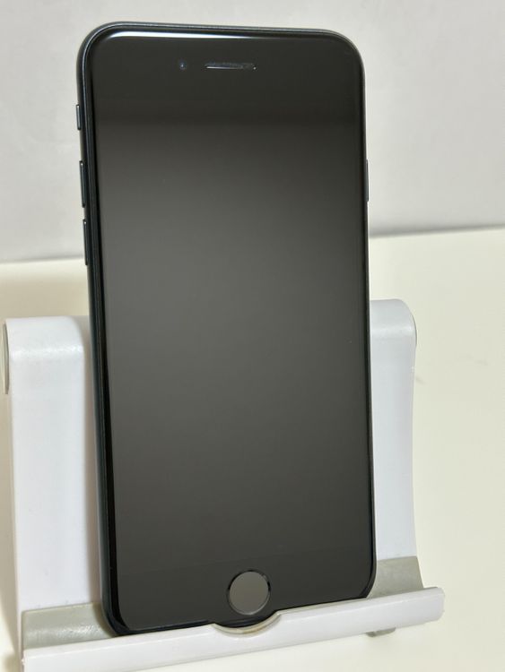 ��SIM�ե꡼ iPhoneSE ��3���� 128GB �ߥåɥʥ���