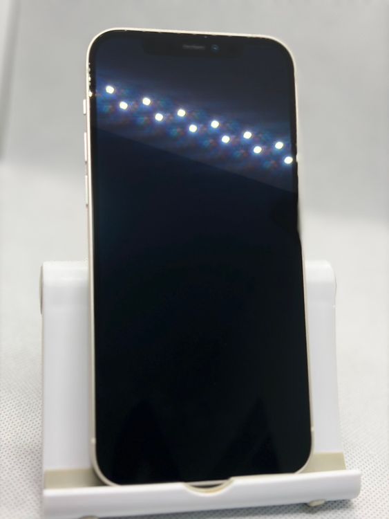 ���Хåƥ꡼96% Ķ���� SIM�ե꡼ iPhone12 128GB �ۥ磻��