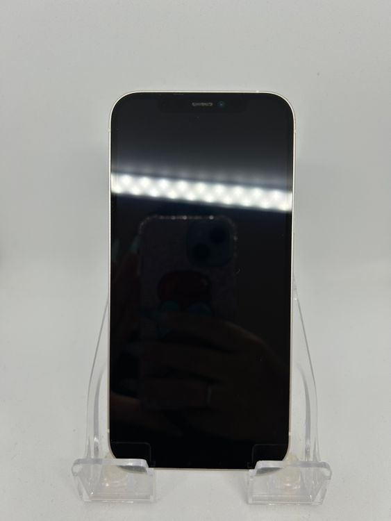 ��SIM�ե꡼ iPhone12  128GB �ۥ磻�� �Хåƥ꡼74%