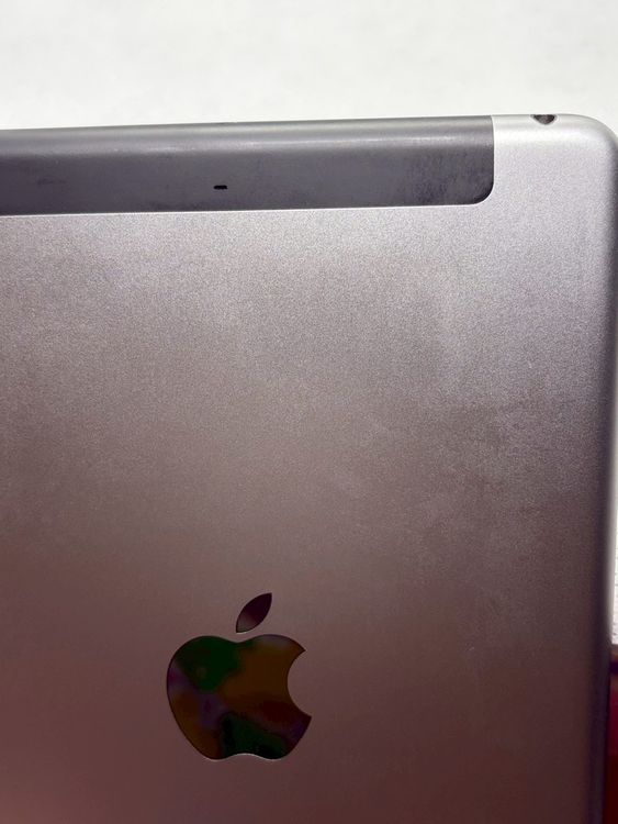 ���Хåƥ꡼87% iPad mini 2 16GB au ���졼