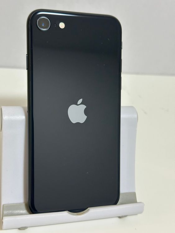 ���Хåƥ꡼98% ���� SIM�ե꡼ iPhoneSE ��3���� 64GB �ߥåɥʥ���