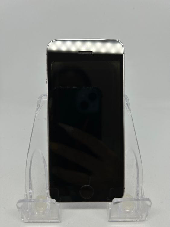 ���ϥԥͥ��ͥå� SIM�ե꡼ iPhoneSE  64GB ���ڡ������쥤 ����̵��