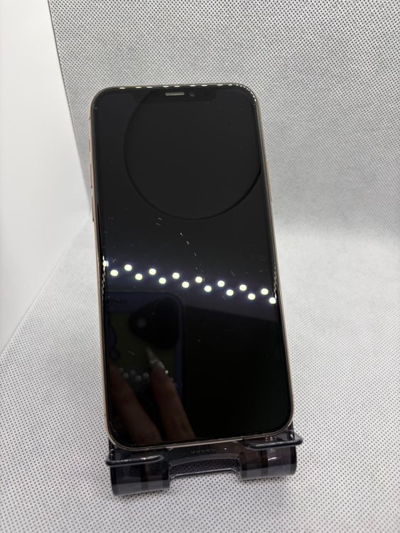 ���ϥԥͥ��ͥå� SIM�ե꡼ iPhone11Pro 256GB ������� �Хåƥ꡼80%