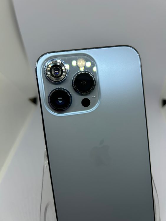 ��SIM�ե꡼ iPhone13Pro  256GB ������֥롼 �Хåƥ꡼74%