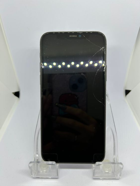 ��SIM�ե꡼ iPhone11Pro  256GB ���ڡ������쥤 �Хåƥ꡼64%