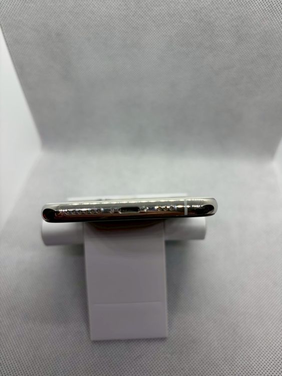 ���ϥԥͥ��ͥå� SIM�ե꡼ iPhoneXS 64GB ����С� �Хåƥ꡼87%