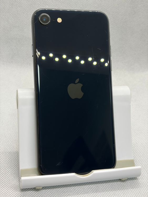 ���Хåƥ꡼86% SIM�ե꡼ iPhoneSE ��3���� 128GB �ߥåɥʥ���
