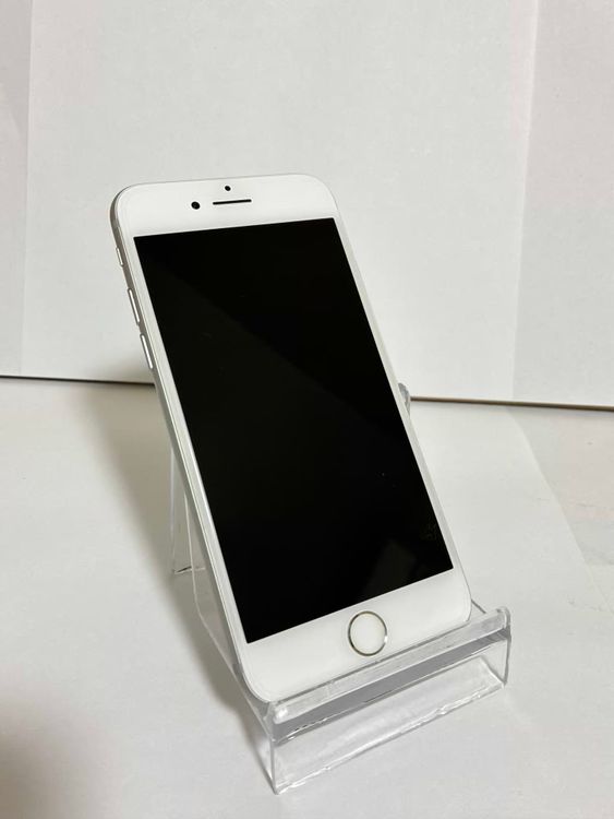 ���Хåƥ꡼85% ���� iPhone7 32GB ����С�  ����̵��