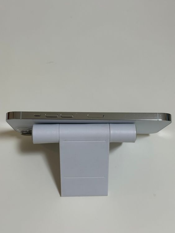 ��Ķ���� �Хåƥ꡼100% SIM�ե꡼ iPhone14ProMax 1TB ����С�
