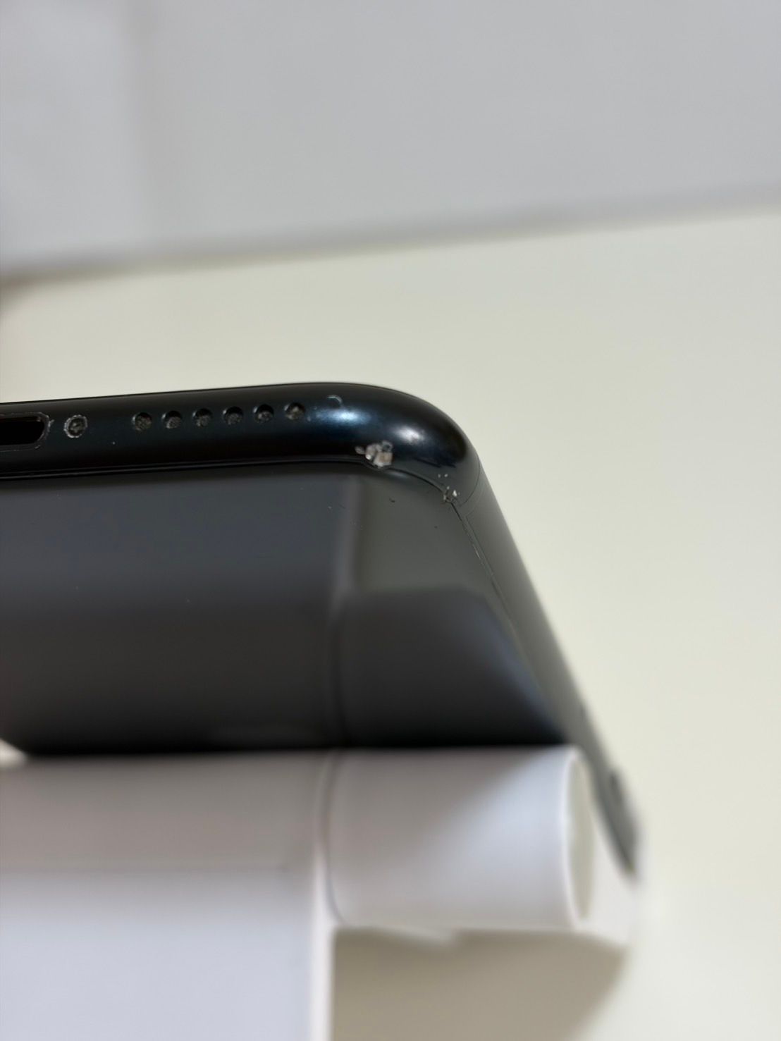 ムスビー｜○バッテリー86% SIMフリー iPhoneSE 第3世代 64GB