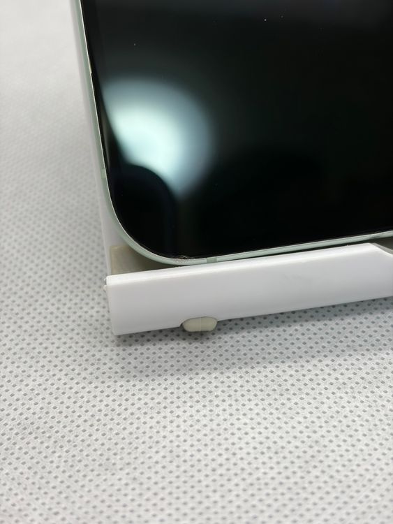 ���Хåƥ꡼88% SIM�ե꡼ iPhone15 128GB ���꡼��