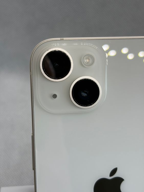 ���Хåƥ꡼83% ���� SIM�ե꡼ iPhone14 128GB �������饤��