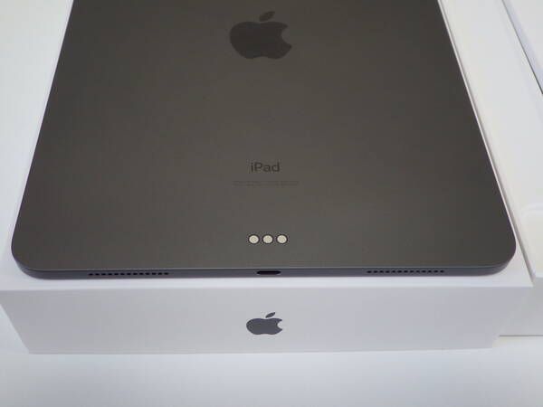 ムスビー｜新品同様 iPad Pro 11インチ（第2世代) 128GB Wi-Fiモデル 
