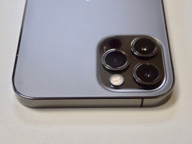 ムスビー｜SIMフリー iPhone12 Pro 512GB グラファイト 電池85% 送料