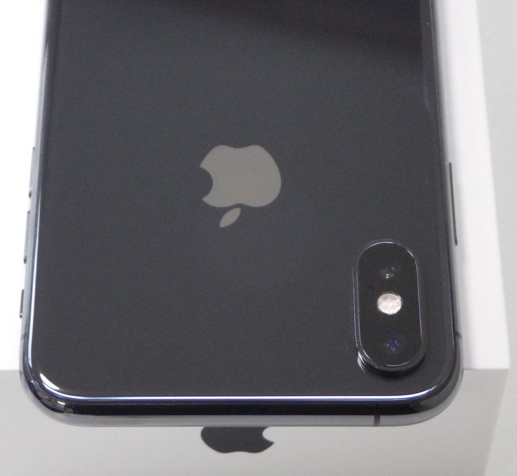 ムスビー｜超美品 SIMフリー iPhoneXS 256GB スペースグレイ 送料無料