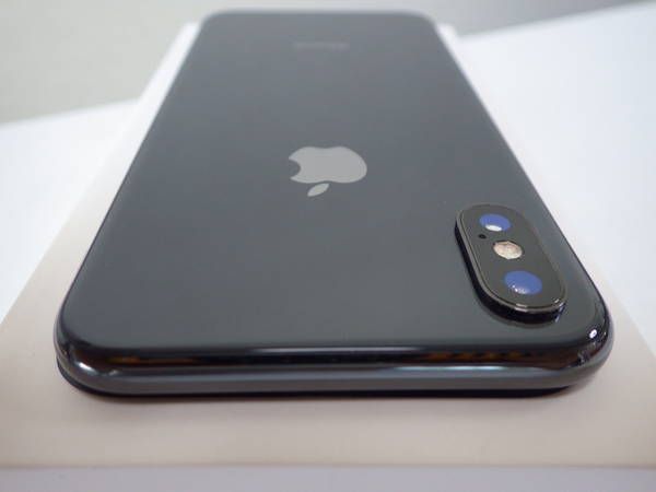 ムスビー｜新品同様 Appleストア購入 SIMフリー版 iPhoneX 256GB  
