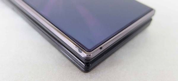 ����꡼��Х����docomo �ٻ��� F-03C �ѡ��ץ�
