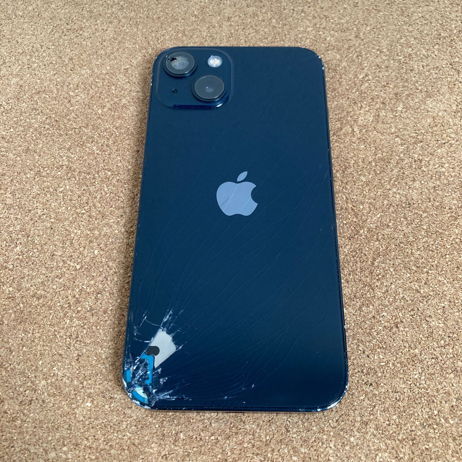 2028【早い者勝ち】電池新品☆iPhone13 128GB SIMフリー☆ 2028【早い者勝ち】電池新品☆iPhone13 128GB SIMフリー☆ 早い