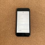 533ᤤԾ۽Хåƥ꡼100%iPhoneSE3 3 64GB SIMե꡼