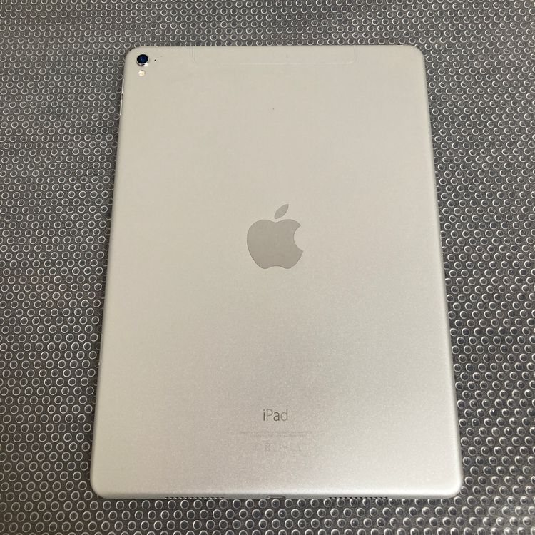 2���ᤤ�Ծ�����iPad Pro 32GB 9.7����� SIM�ե꡼��