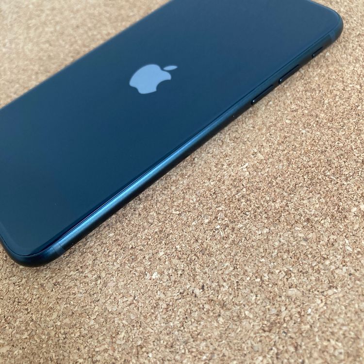 539ᤤԾ۽Хåƥ꡼100%iPhoneSE3 3 64GB SIMե꡼