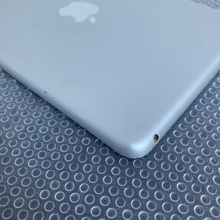 2���ᤤ�Ծ�����iPad Pro 32GB 9.7����� SIM�ե꡼��