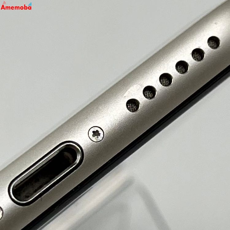 iPhoneSE ��3���� 64GB �������饤�� MMYD3J/A AU��SIM�ե꡼ ����