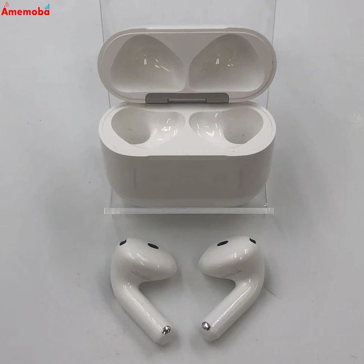 ��®ȯ��AirPods ��4���� �ۥ磻�� MXP63J/A