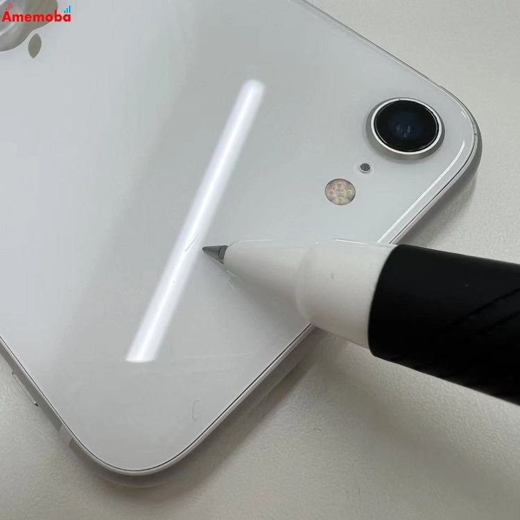��®ȯ��iPhoneSE ��2���� 64GB �ۥ磻�� MHGQ3J/A docomo��SIM�ե꡼