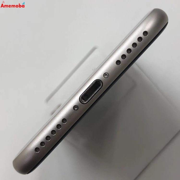 iPhoneSE ��3���� 64GB �������饤�� MMYD3J/A SoftBank��SIM�ե꡼