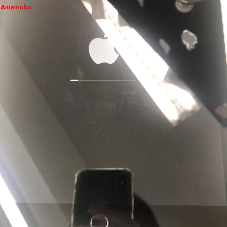 ��®ȯ��iPad ��8���� 32GB ���ڡ������쥤 MYMH2J/A AU��SIM�ե꡼