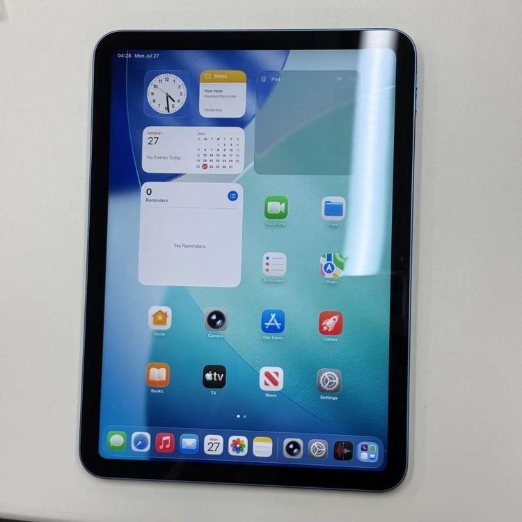��®ȯ��iPad ��10���� Wi-Fi��ǥ� 64GB �֥롼 MPQ13TA/A