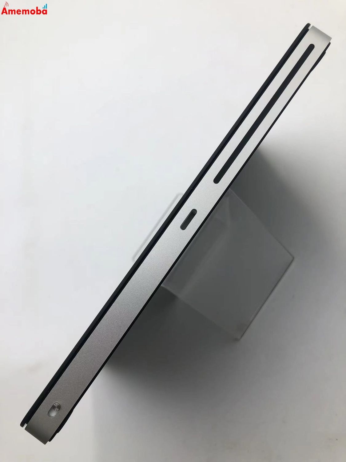 ムスビー｜爆速発送Magic Trackpad 2 ー ブラック MJ2R2J/A 新品同様