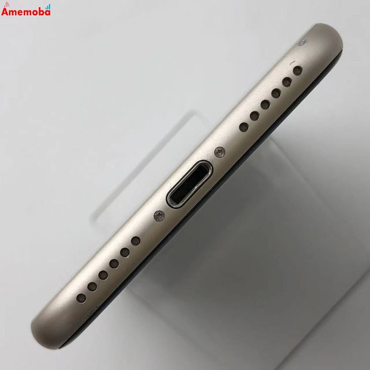 iPhoneSE ��3���� 64GB �������饤�� MMYD3J/A docomo��SIM�ե꡼