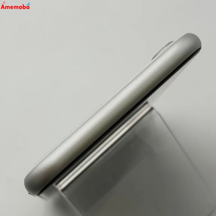 iPhoneSE ��2���� 64GB �ۥ磻�� NX9T2J/A docomo��SIM�ե꡼ ����