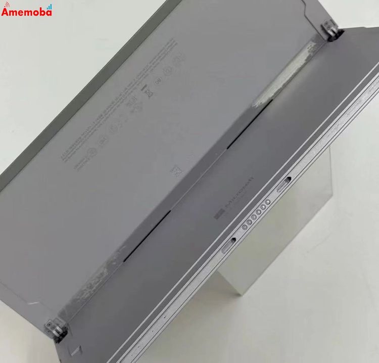 Surface 3 4GB 64GB  1645 x7-Z8700 1.60GHz 1.60GHz
