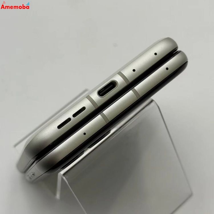 motorola razr 60s 256GB �饤�ȥ������ۥ磻�� XT2553-6 SoftBa