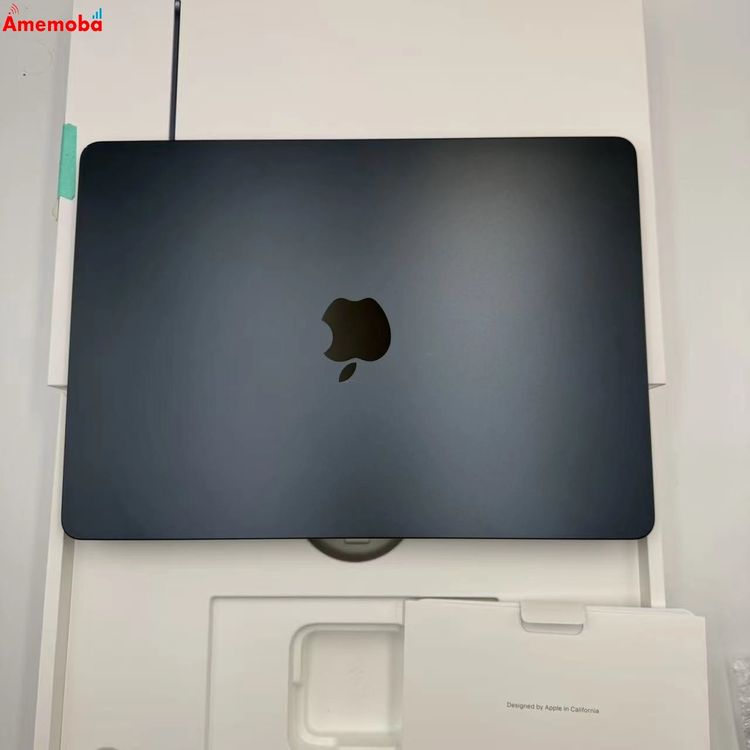 MacBook Air 13����� Mid2022 Apple M2 8GB/256GB �ߥåɥʥ�