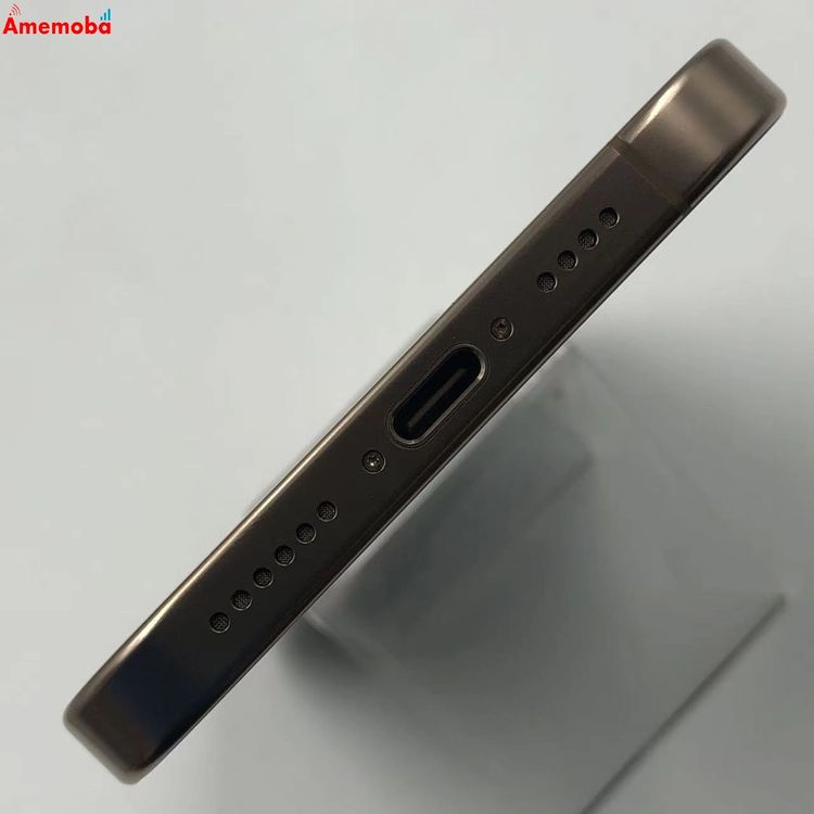 iPhone16 Pro Max 256GB �ǥ����ȥ����˥��� 3N530J/A �ǥⵡ AU��S