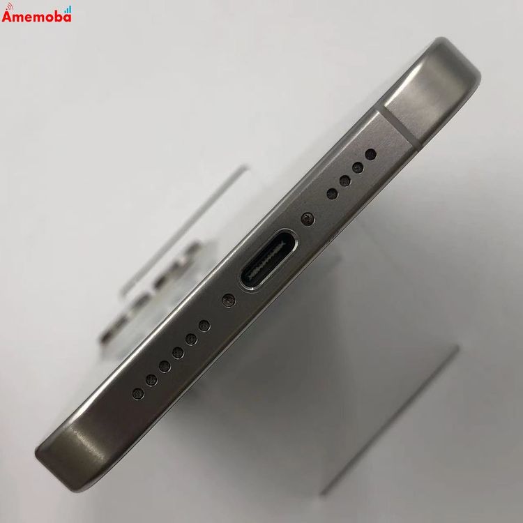 iPhone15 Pro Max 256GB �ۥ磻�ȥ����˥��� MU6Q3J/A docomo��S