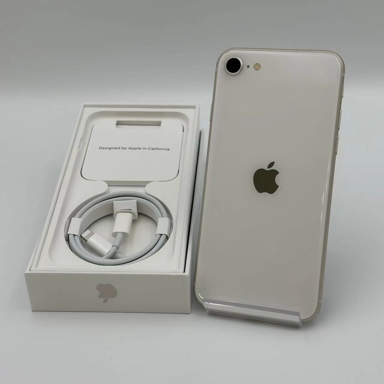 iPhone SE 第3世代 64GB スターライトホワイトSoftBank