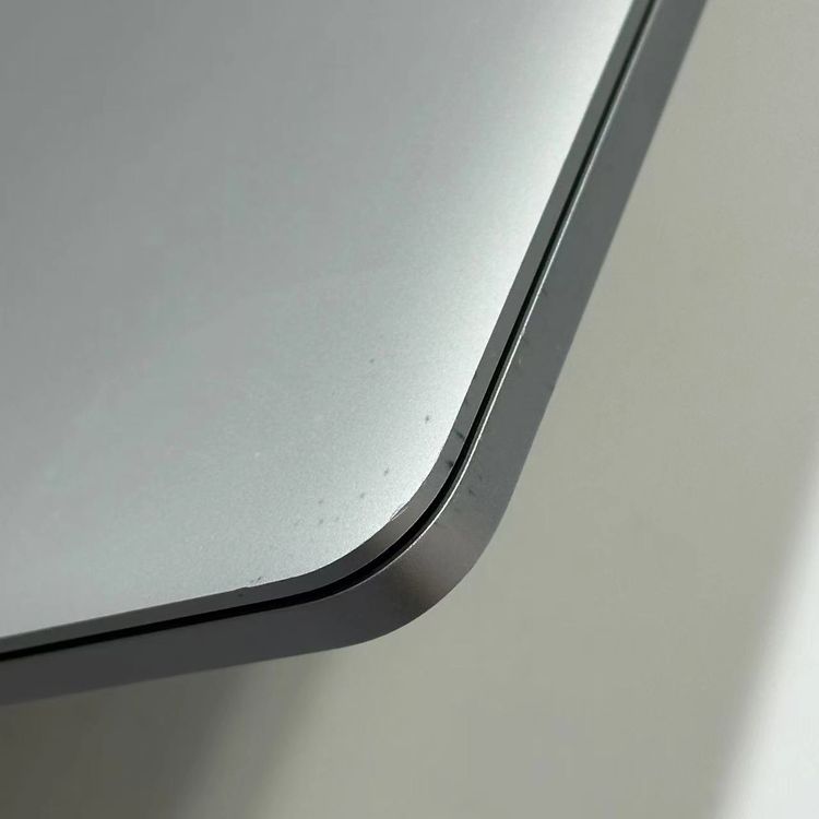 MacBook Pro Retina 13 Early 2015 2.7GHz Core i5