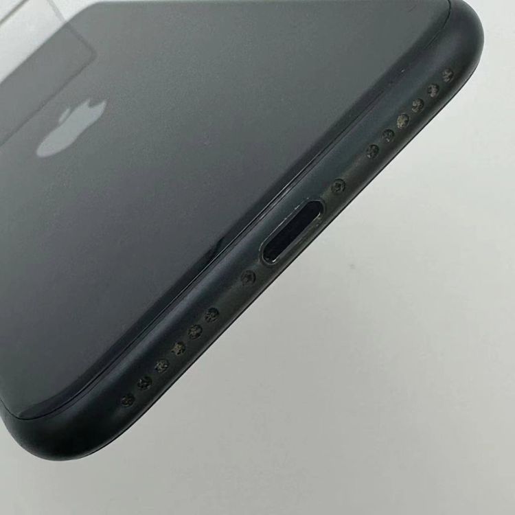 ®ȯiPhoneSE 3 64GB ߥåɥʥ MMYC3J/A docomoSIM