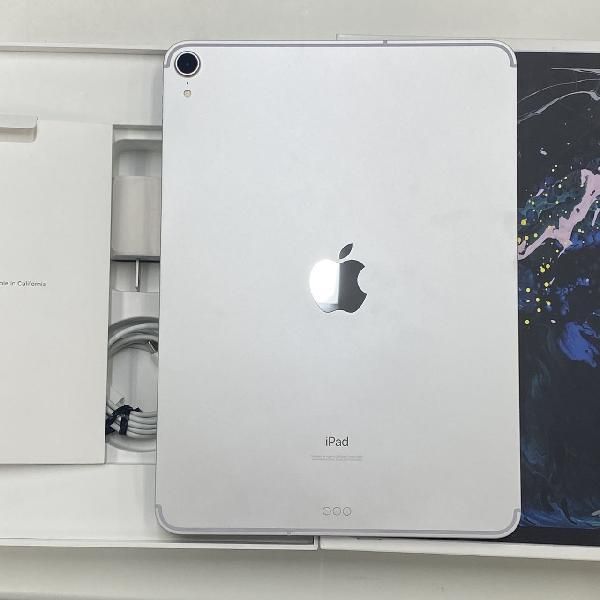 ムスビー｜iPad Pro 11インチ 第1世代 256GB docomo版SIMフリー 